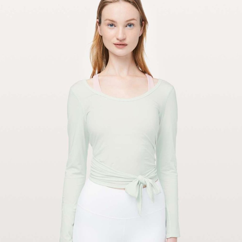 lululemon It’s a Tie Long Sleeve Crop Top Size 6